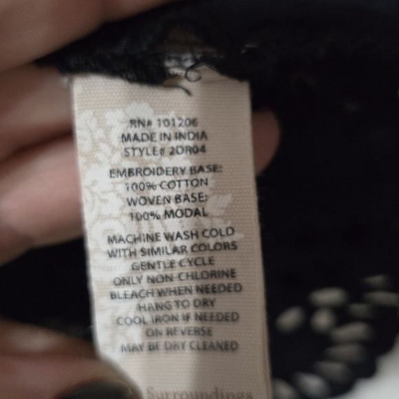 Soft Surroundings Alejandra Eyelet Tunic, Peplum Hem, 3/4 Bell Sleeves, EUC! - Picture 13 of 13